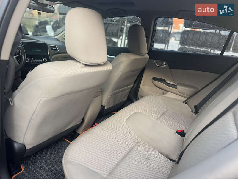 Седан Honda Civic 2014 в Києві