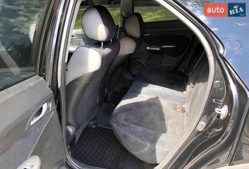 Хетчбек Honda Civic 2006 в Києві