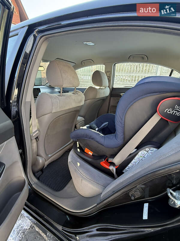 Седан Honda Civic 2011 в Киеве