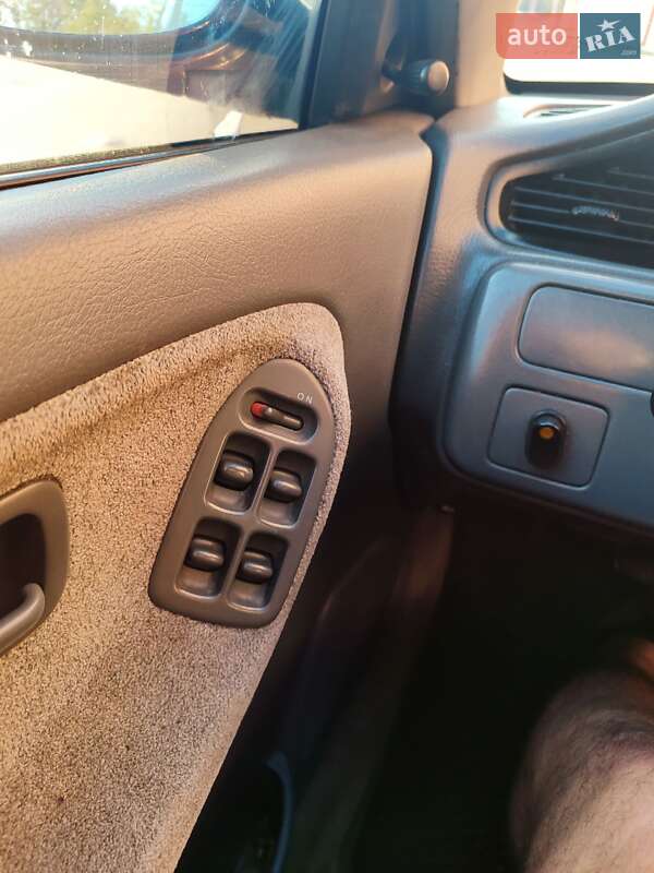 Седан Honda Civic 1993 в Харькове