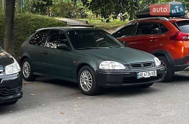 Хэтчбек Honda Civic 1996 в Киеве