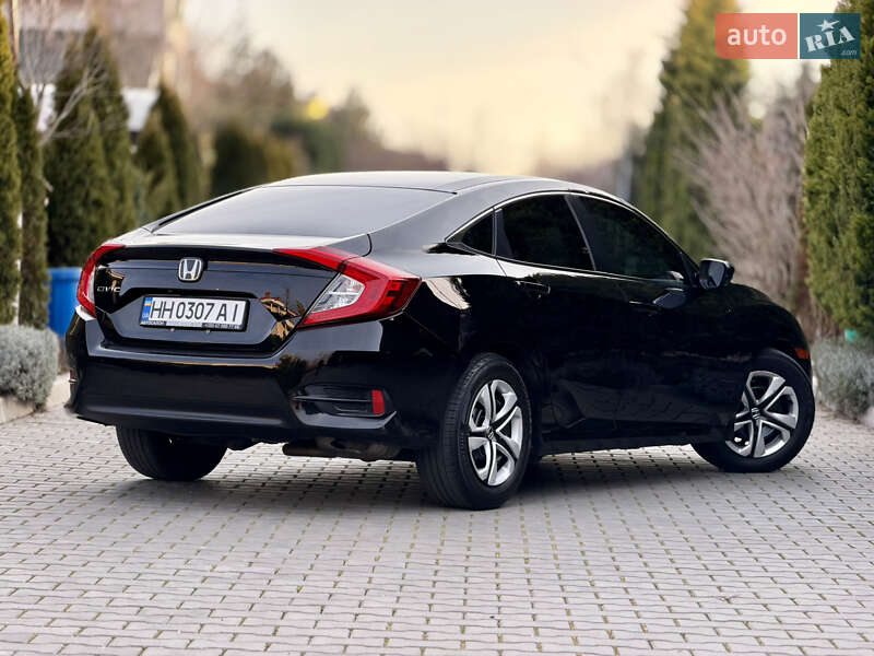 Седан Honda Civic 2018 в Одессе