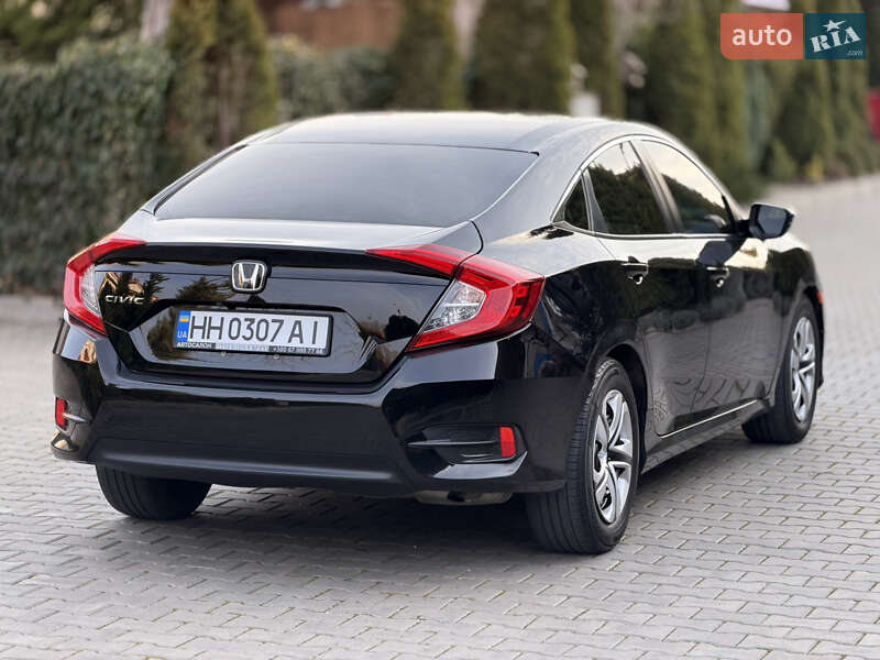 Седан Honda Civic 2018 в Одессе