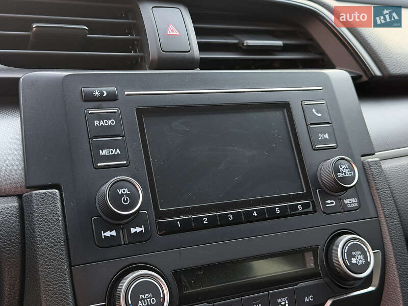 Седан Honda Civic 2018 в Одессе