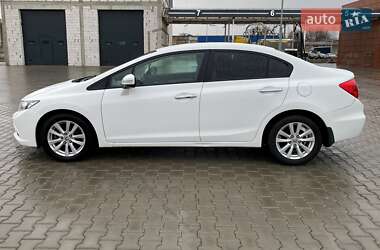 Седан Honda Civic 2012 в Киеве