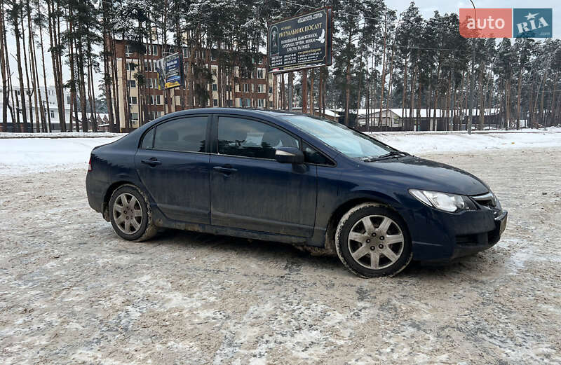 Седан Honda Civic 2007 в Ирпене