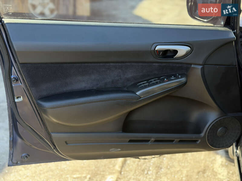 Седан Honda Civic 2006 в Житомире фото 16 Седан Honda Civic 2006 в Житомире