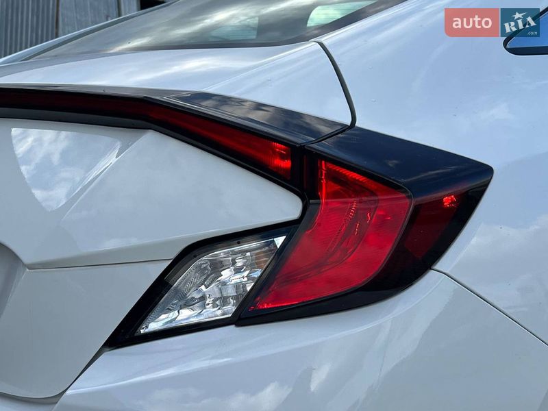 Купе Honda Civic 2016 в Львове фото 37 Купе Honda Civic 2016 в Львове