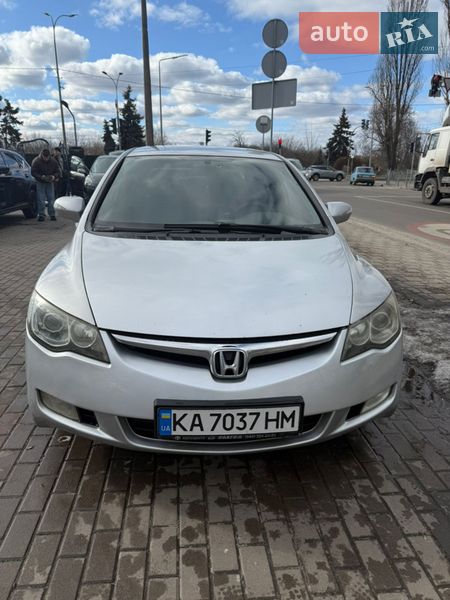 Седан Honda Civic 2007 в Киеве