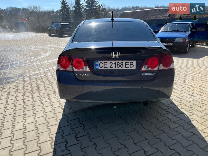 Седан Honda Civic 2008 в Черновцах
