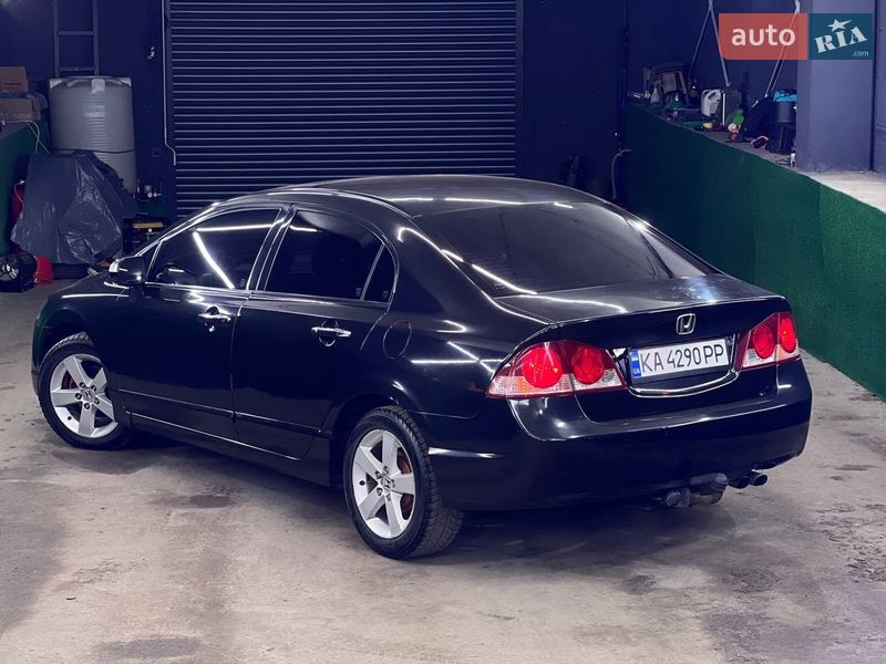 Седан Honda Civic 2008 в Киеве