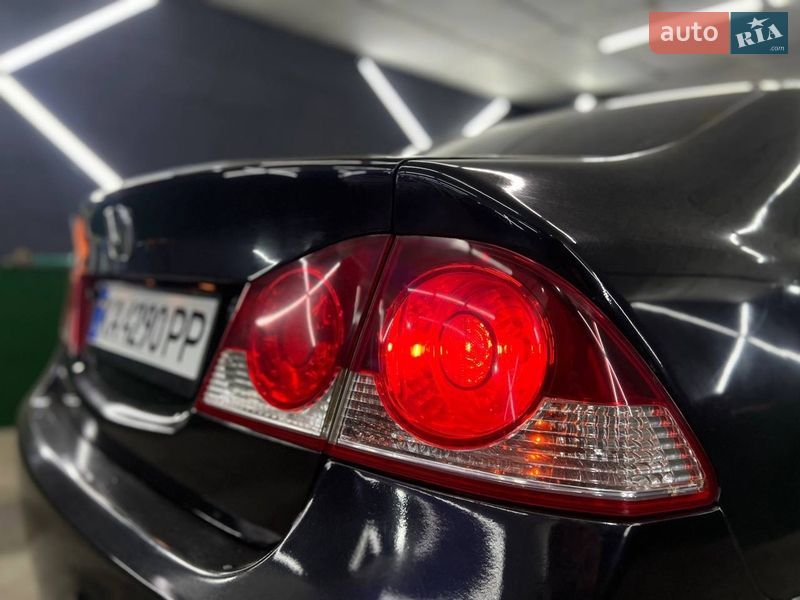 Седан Honda Civic 2008 в Киеве