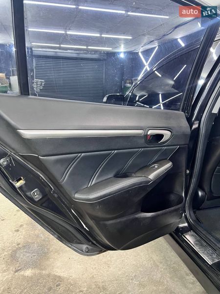 Седан Honda Civic 2008 в Киеве