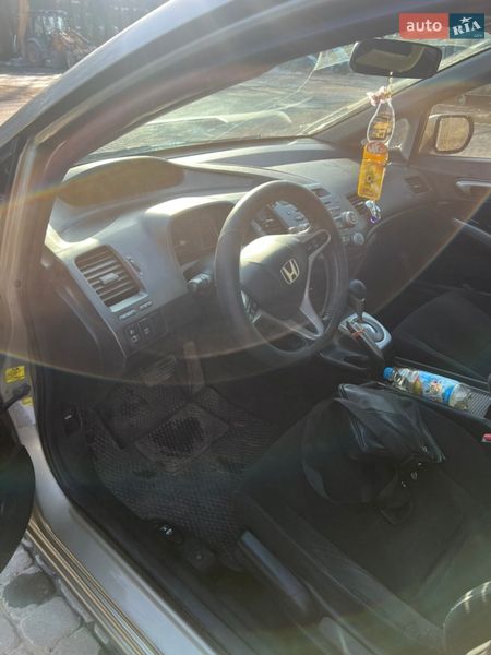 Седан Honda Civic 2008 в Бобрке