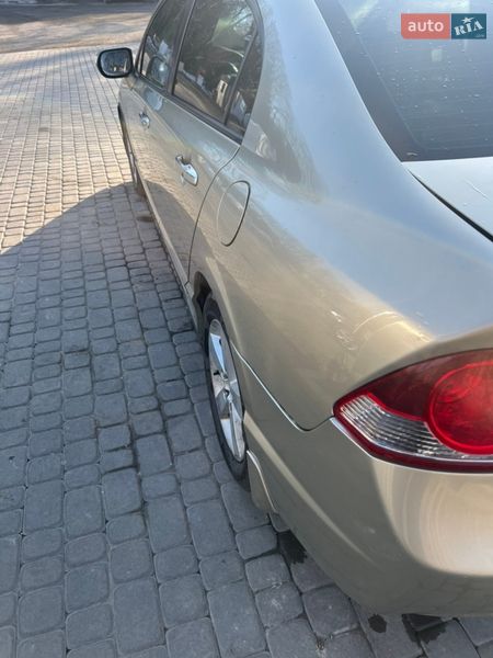 Седан Honda Civic 2008 в Бобрке