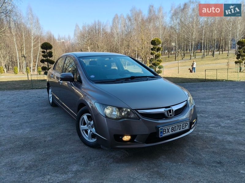 Седан Honda Civic 2009 в Хмельницком
