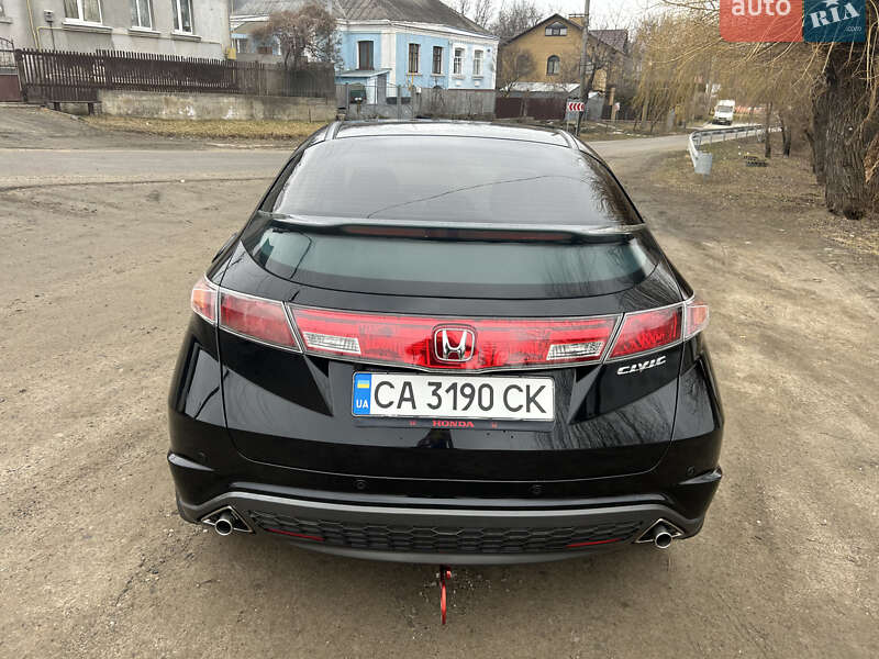 Хэтчбек Honda Civic 2008 в Умани