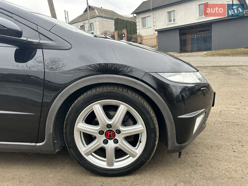 Хэтчбек Honda Civic 2008 в Умани