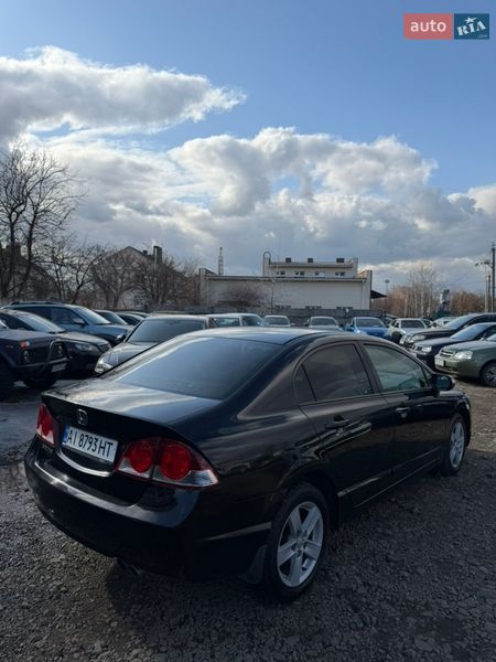 Седан Honda Civic 2008 в Чернигове