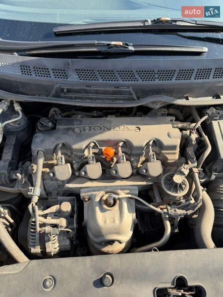 Седан Honda Civic 2008 в Чернигове