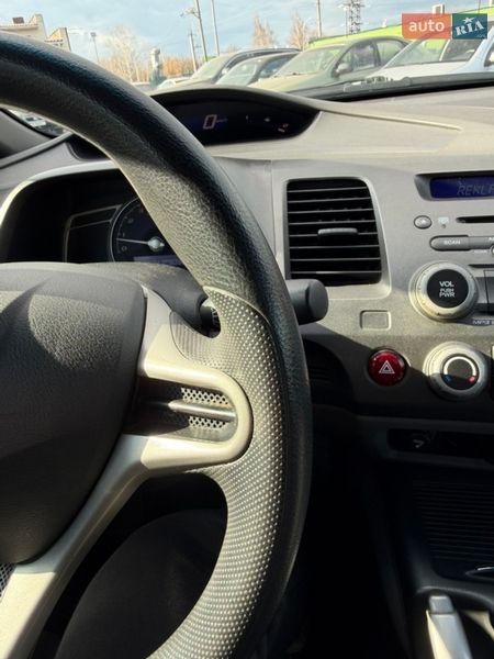 Седан Honda Civic 2008 в Чернигове