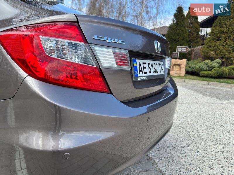 Седан Honda Civic 2012 в Днепре