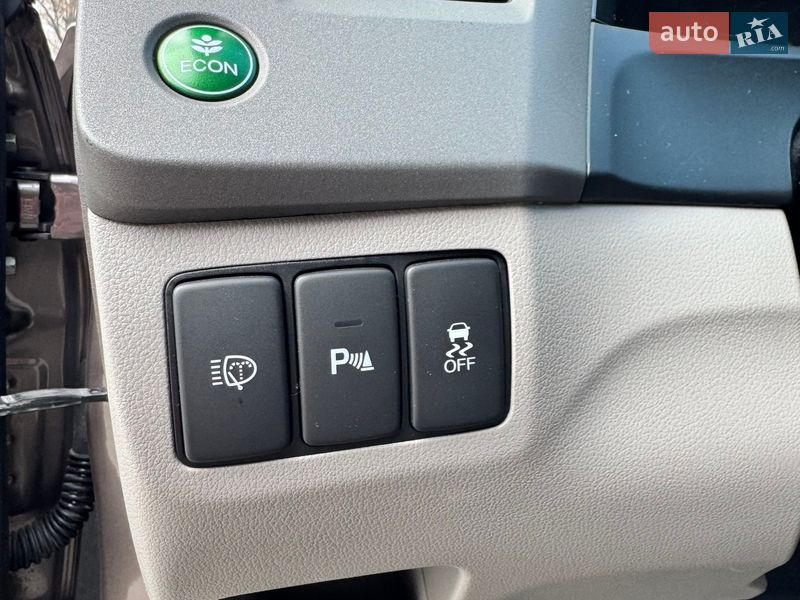 Седан Honda Civic 2012 в Днепре