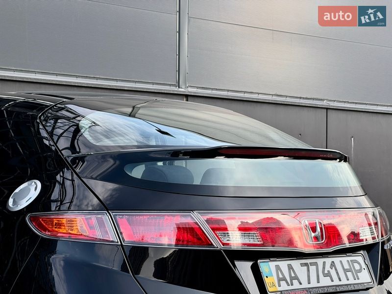 Хэтчбек Honda Civic 2008 в Киеве