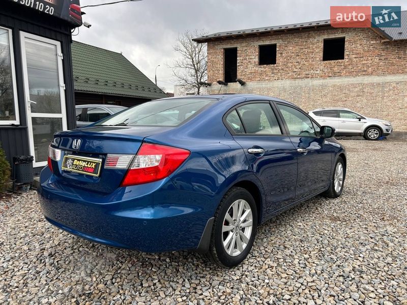Седан Honda Civic 2012 в Коломиї