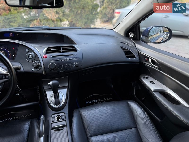 Хэтчбек Honda Civic 2009 в Одессе