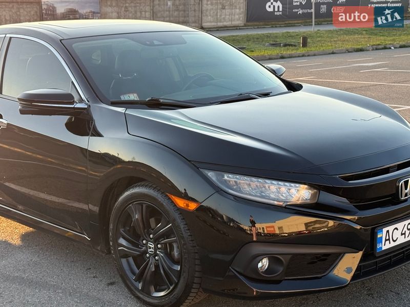 Седан Honda Civic 2016 в Киеве фото Седан Honda Civic 2016 в Киеве