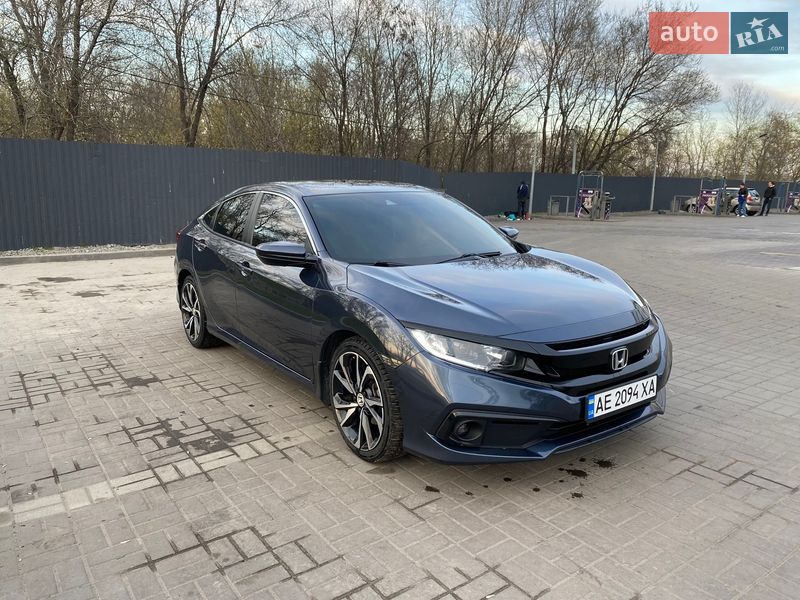 Седан Honda Civic 2021 в Дніпрі