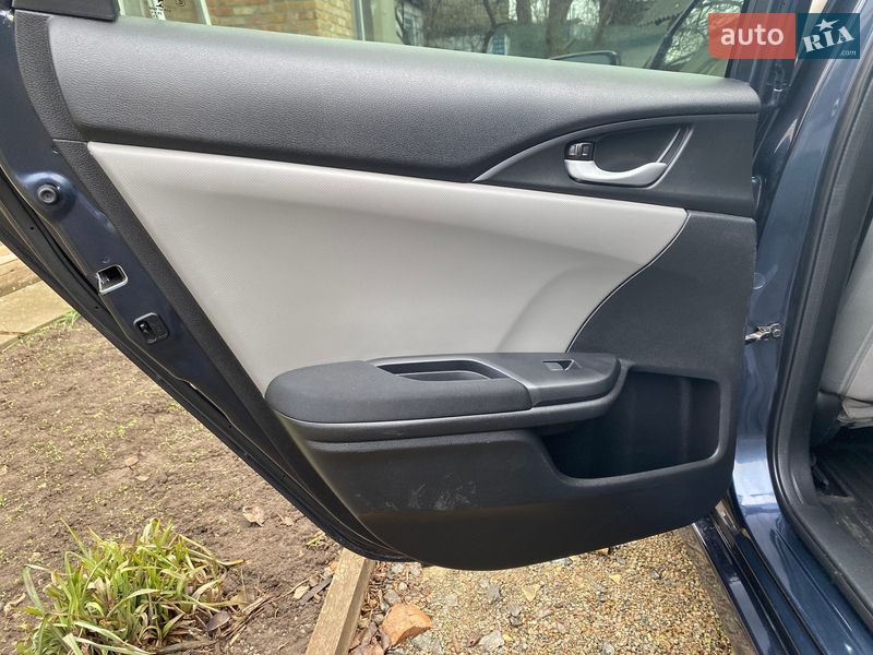 Седан Honda Civic 2021 в Дніпрі