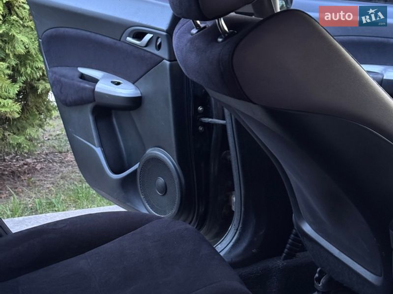 Хэтчбек Honda Civic 2007 в Новом Роздоле