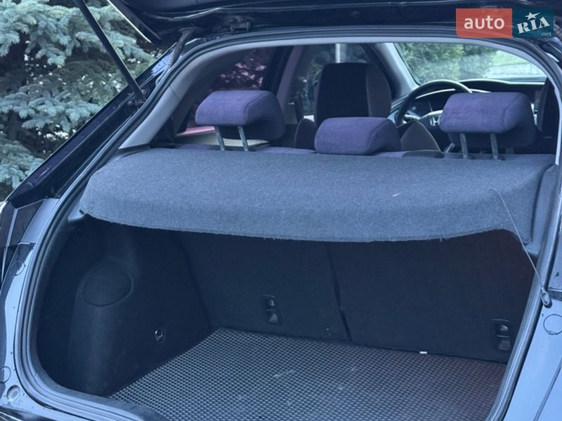 Хэтчбек Honda Civic 2007 в Новом Роздоле