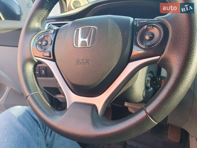 Седан Honda Civic 2013 в Киеве фото 25 Седан Honda Civic 2013 в Киеве