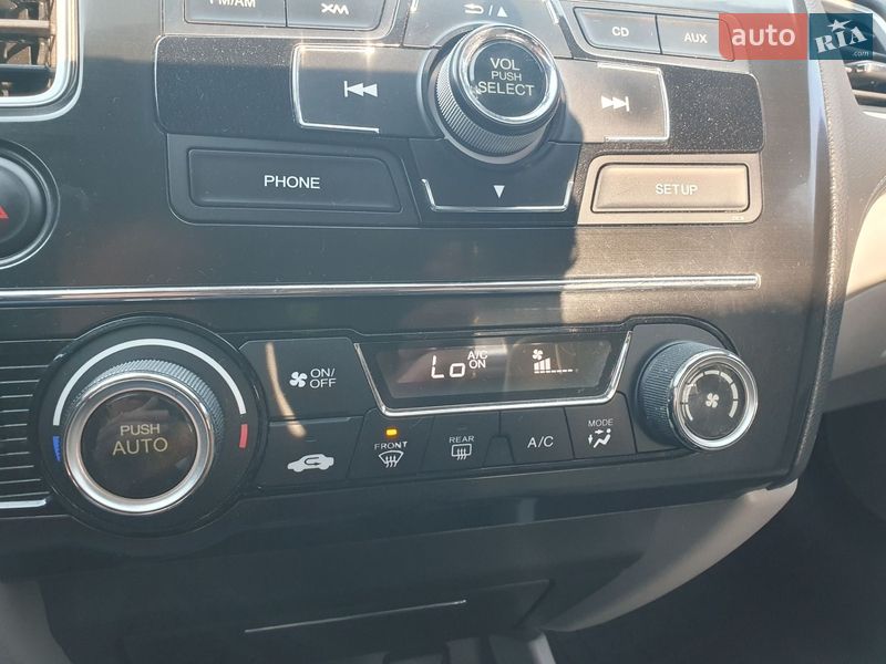 Седан Honda Civic 2013 в Киеве фото 35 Седан Honda Civic 2013 в Киеве