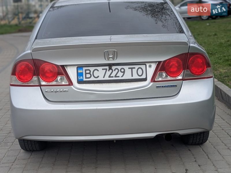 Седан Honda Civic 2007 в Львове