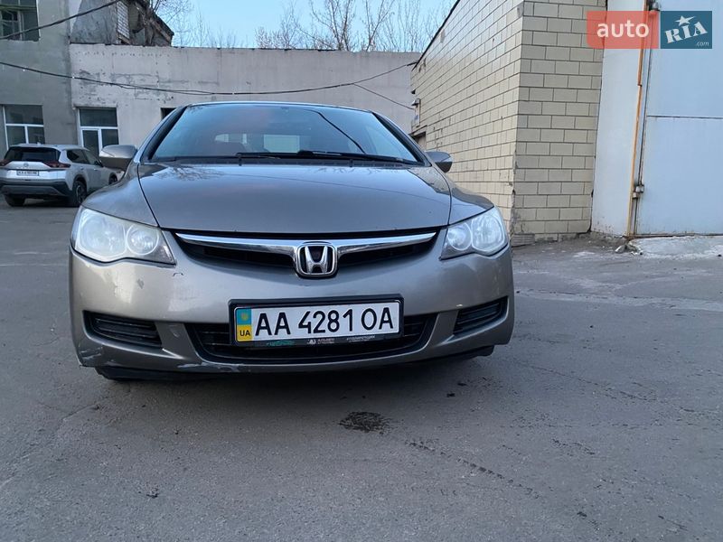 Седан Honda Civic 2008 в Киеве фото 5 Седан Honda Civic 2008 в Киеве