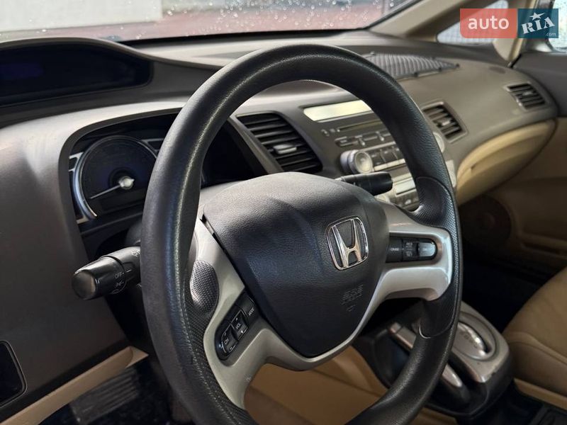 Седан Honda Civic 2008 в Ременеві
