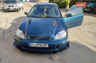 Хэтчбек Honda Civic 1997 в Львове