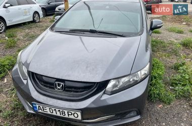 Седан Honda Civic 2013 в Днепре