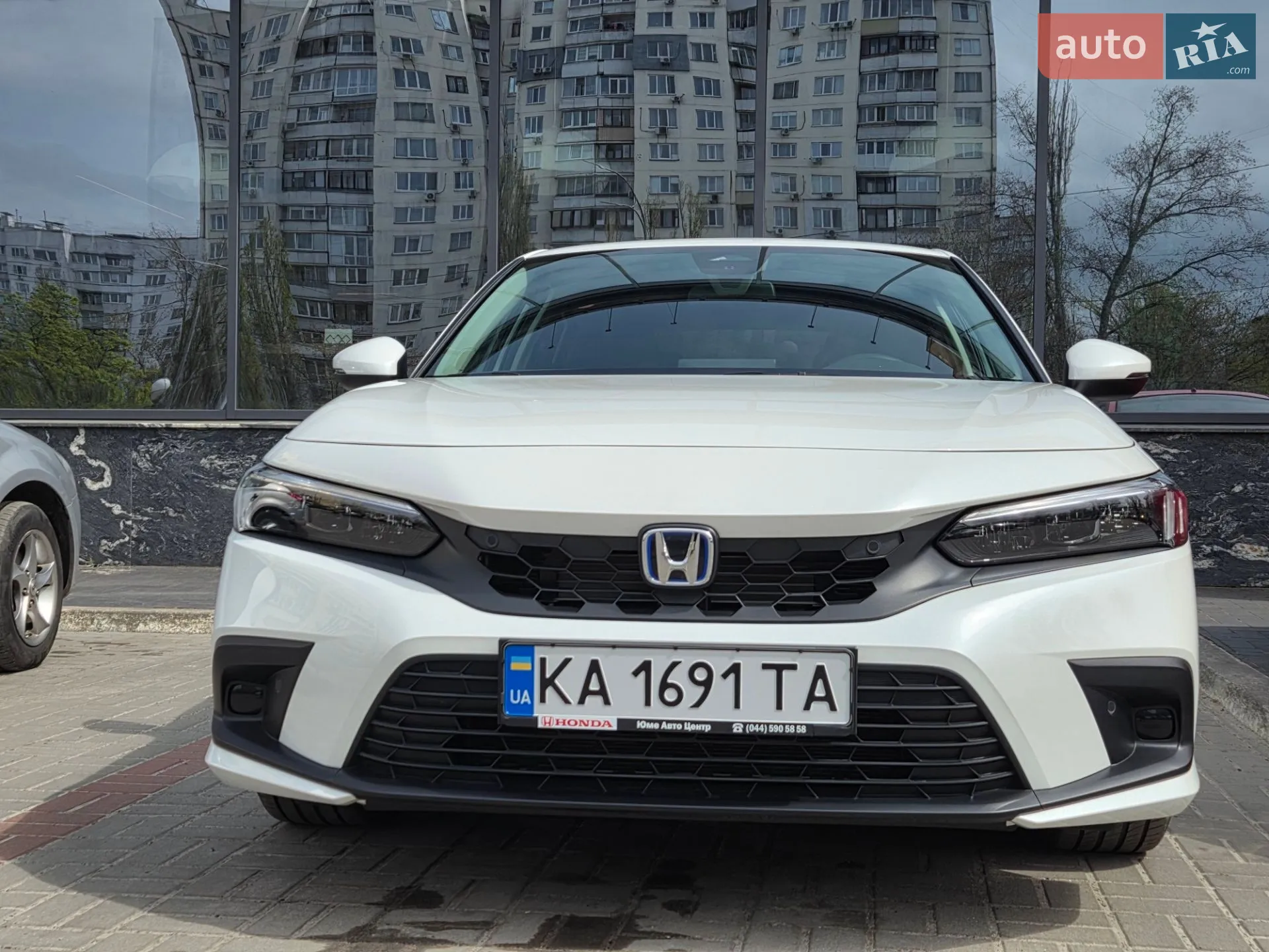 Honda Civic 2023 VIN JHMFL4830RX203210 фото оголошення 3 з 24