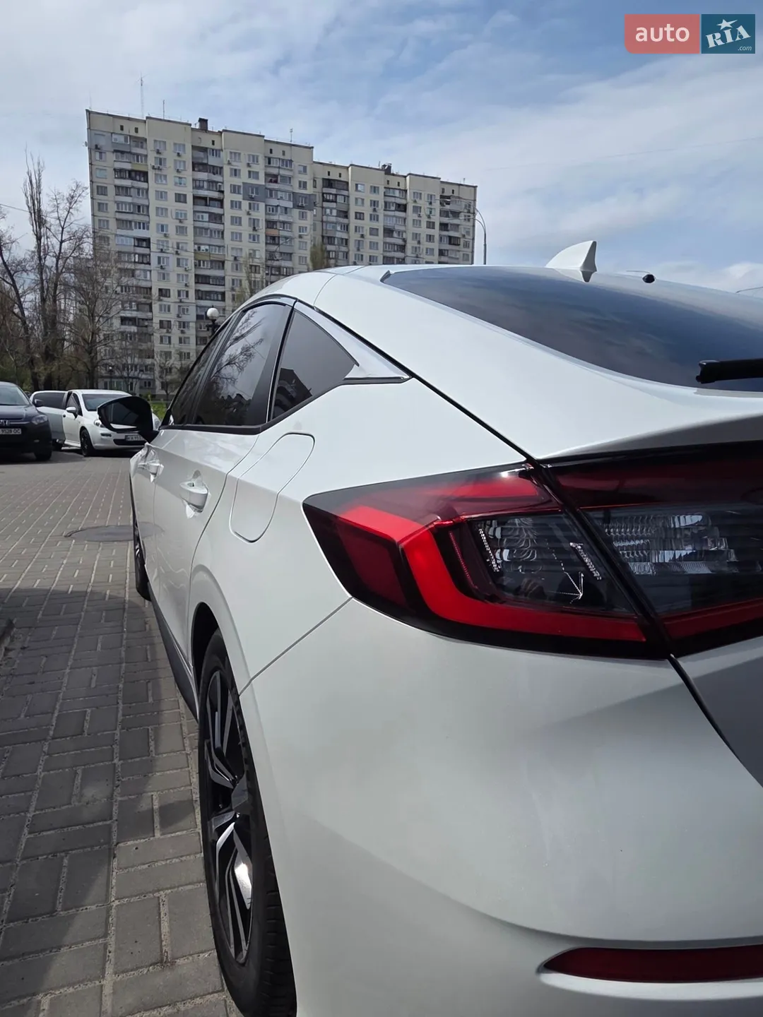 Honda Civic 2023 VIN JHMFL4830RX203210 фото оголошення 8 з 24