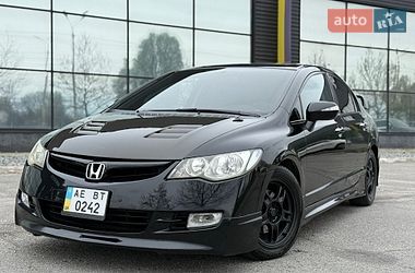 Седан Honda Civic 2007 в Днепре