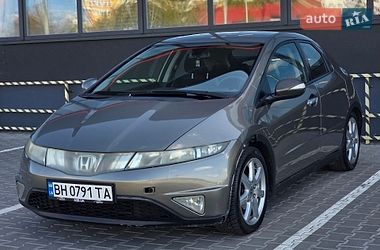 Хэтчбек Honda Civic 2006 в Тернополе