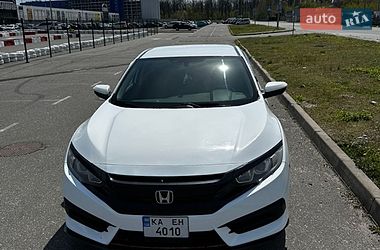 Седан Honda Civic 2016 в Киеве