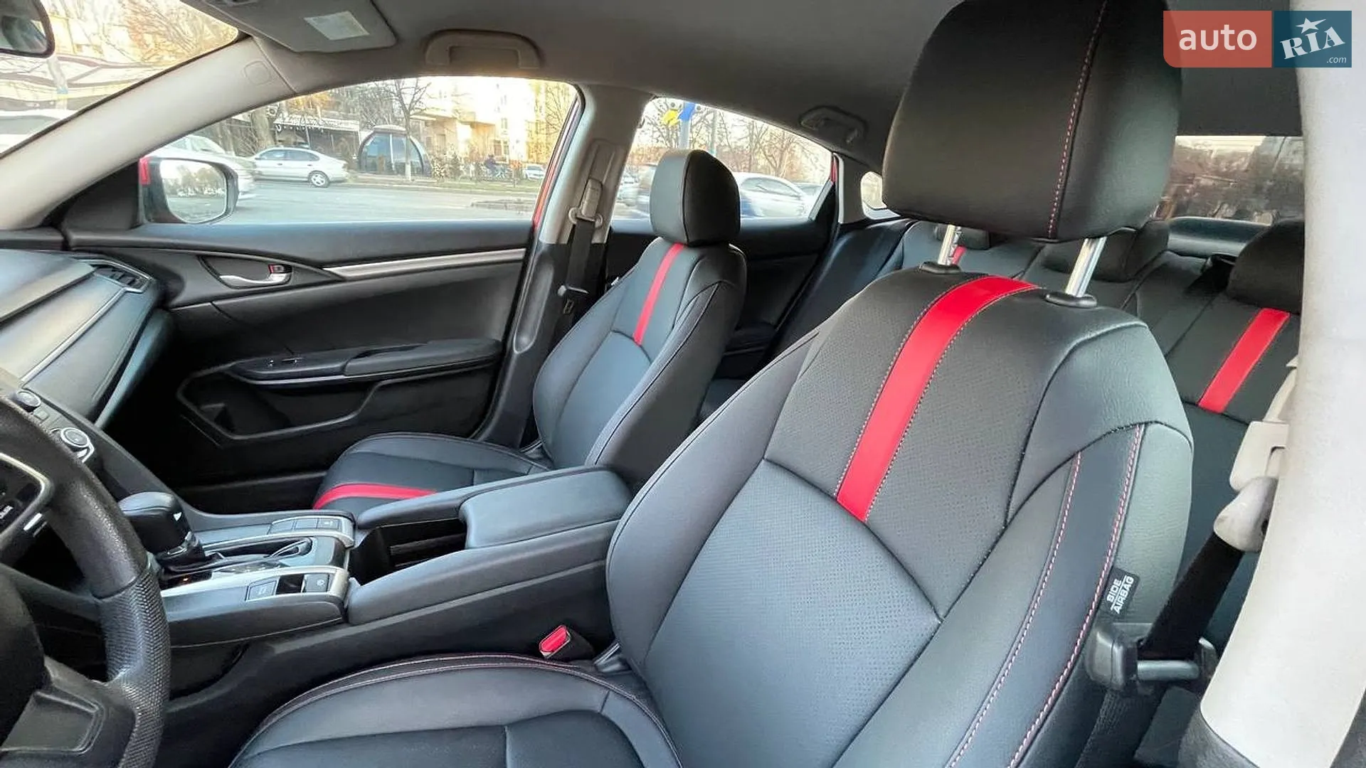 2016 Honda Civic - мініатюра 11