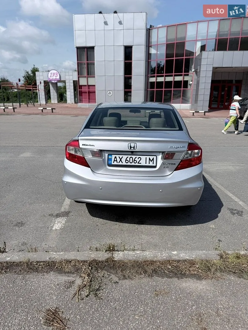 2012 Honda Civic - мініатюра 11