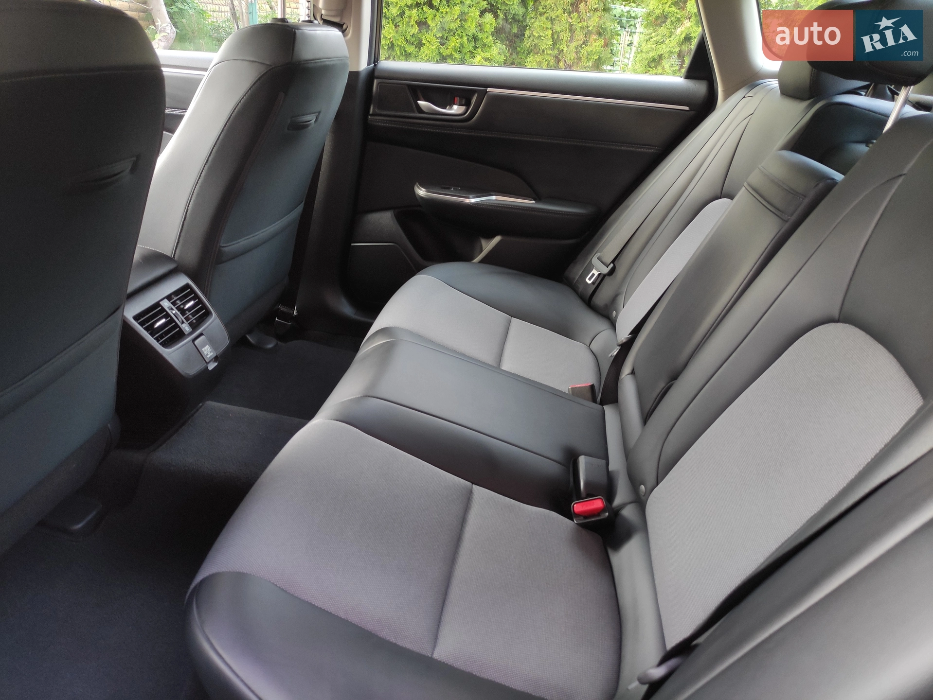 2018 Honda FCX Clarity - мініатюра 11